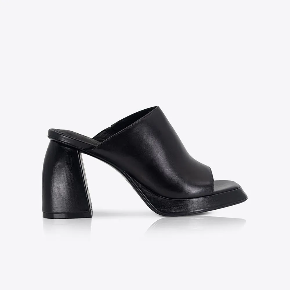 Eva Mule Black